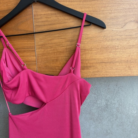 NWOT NBD Titan Gown in Fuchsia Side Cut Out Maxi Dress, Size S - Picture 15 of 16